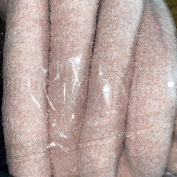 Barefoot Dreams Cozy Chic Octopus Buddie 17” Dusty Pink